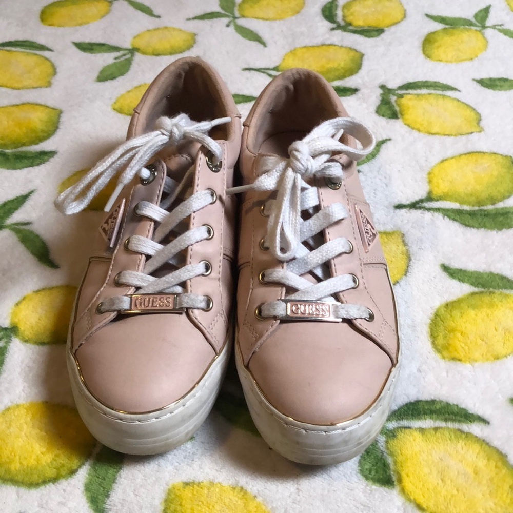 Guess Sneakers✨